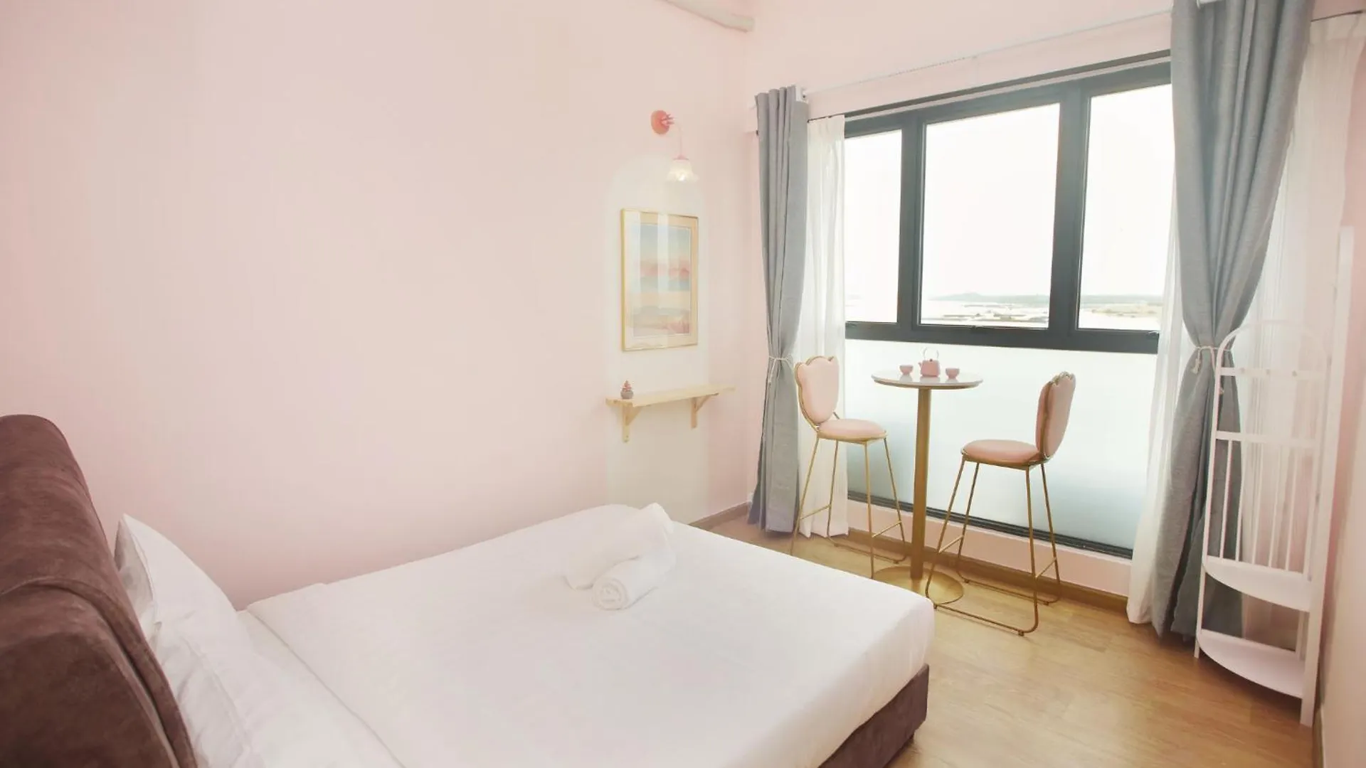 Danga Bay - 3Br Full Seaview - Luxe Balcony Bliss Apartment Johor Bahru